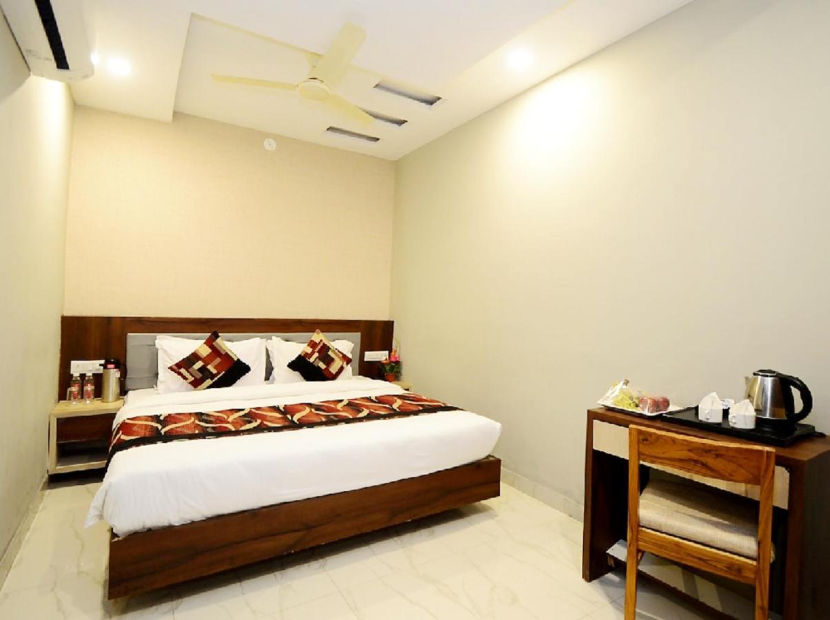 Hotel Hill Vista Udaipur Buitenkant foto