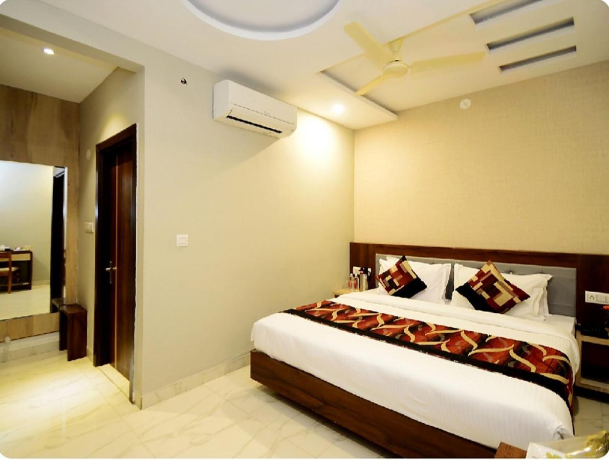 Hotel Hill Vista Udaipur Buitenkant foto